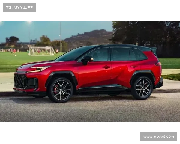 丰田终于"放大招"!全新RAV4混动版亮相,226马力+5秒破百 丰田终于"放大招"!全新RAV4混动版亮相,226马力+5秒破百